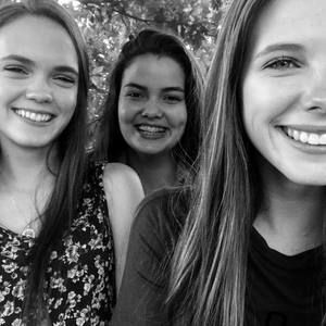 Meet your Posher, Riley